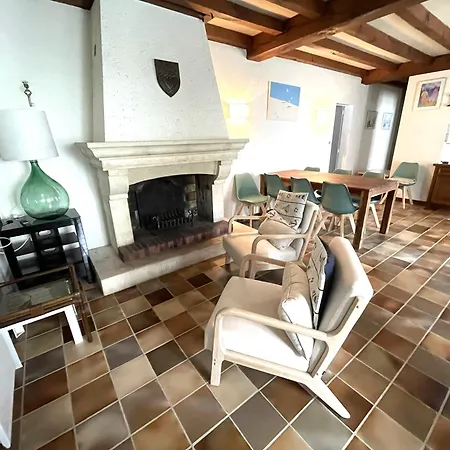 Nyaraló Maison Dans Les Pins *
