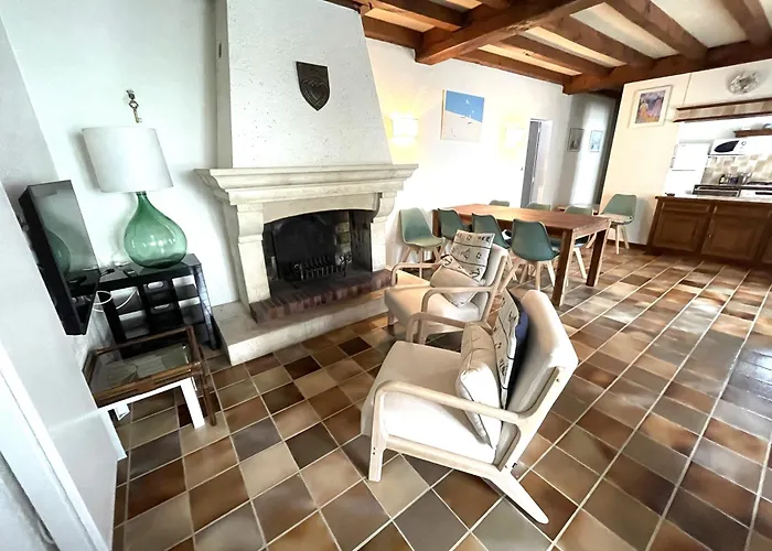 Nyaraló Maison Dans Les Pins *