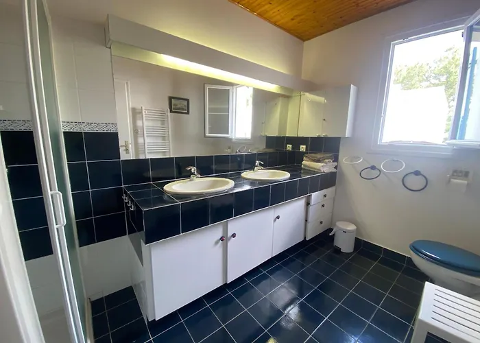 Maison Dans Les Pins *